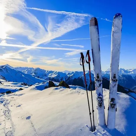 In Near Lift Les Deux Alpes