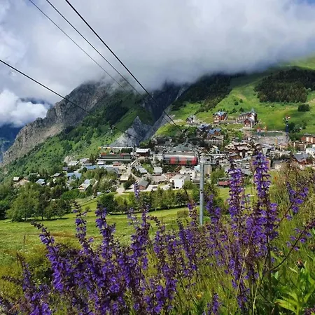 In Near Lift Chalet *