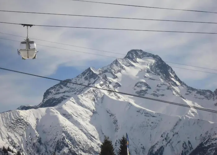In Near Lift * Les Deux Alpes